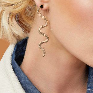 NEW Gold Color Snake Earrings 1 Pair